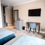 Hotel Meridian